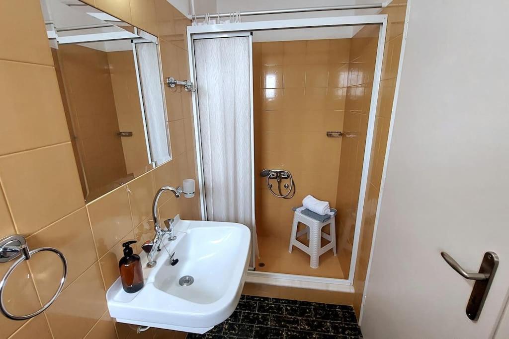 Villa Elea Tolo Bagian luar foto