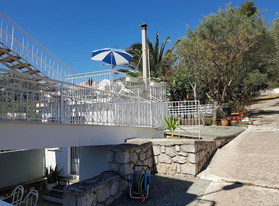 Villa Elea Tolo Bagian luar foto